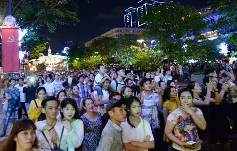 Trang sử hào hùng, ngời sáng tương lai - Ảnh 5. Trang sử hào hùng, ngời sáng tương lai - Ảnh 5.