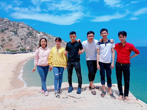 Họp lớp dịp lễ 30-4: hẹn hò rồi... vắng tanh - Ảnh 2. Họp lớp dịp lễ 30-4: hẹn hò rồi... vắng tanh - Ảnh 2.