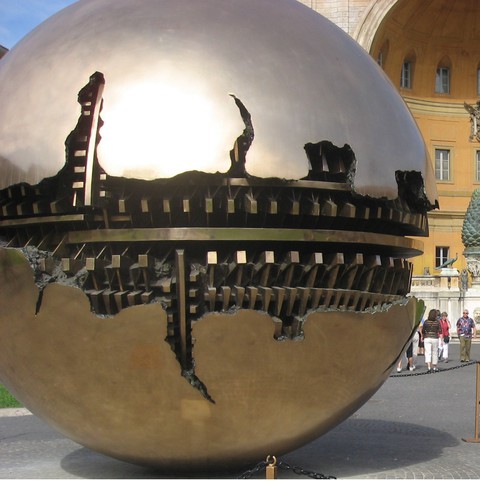 Mọi con đường đều dẫn đến Roma - Ảnh 8. Mọi con đường đều dẫn đến Roma - Ảnh 8.