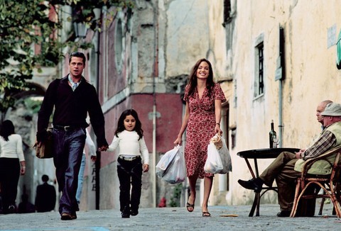Brad Pitt và Angelina Jolie: 12 năm hội ngộ rồi chia ly... - Ảnh 1. Brad Pitt và Angelina Jolie: 12 năm hội ngộ rồi chia ly... - Ảnh 1.