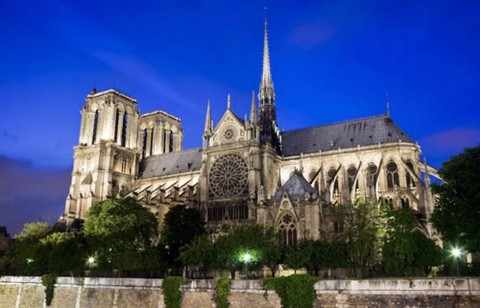 Nhà Thờ Đức Bà Paris - kiệt tác kiến trúc đang lâm nguy - Ảnh 1. Nhà Thờ Đức Bà Paris - kiệt tác kiến trúc đang lâm nguy - Ảnh 1.