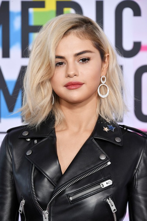 Selena Gomez và hình ảnh cô phù thủy trưởng thành tuổi 26 - Ảnh 11. Selena Gomez và hình ảnh cô phù thủy trưởng thành tuổi 26 - Ảnh 11.