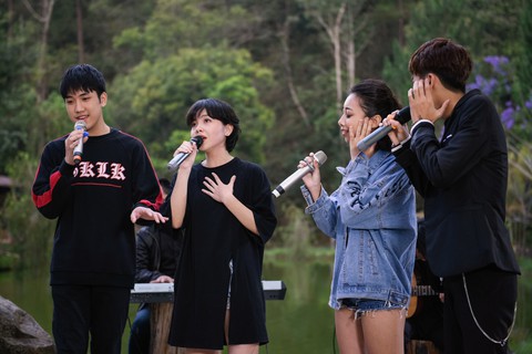 Thu Minh, Touliver, Krazy, Eddy chấm chung kết Steps2fame - Ảnh 2. Thu Minh, Touliver, Krazy, Eddy chấm chung kết Steps2fame - Ảnh 2.