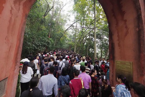 Lễ hội đền Hùng 2018 cam kết không còn chặt chém - Ảnh 1. Lễ hội đền Hùng 2018 cam kết không còn chặt chém - Ảnh 1.