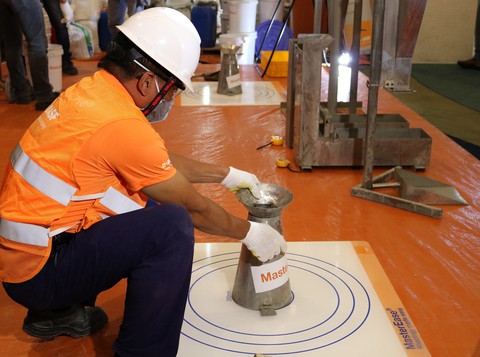 Ra mắt phụ gia bêtông MasterEase® - Ảnh 1. Ra mắt phụ gia bêtông MasterEase® - Ảnh 1.