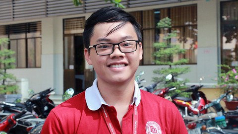 Tự học trực tuyến, giành ngôi thủ khoa khối A, D - Ảnh 1. Tự học trực tuyến, giành ngôi thủ khoa khối A, D - Ảnh 1.
