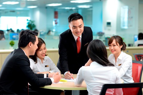 Phát triển nguồn nhân lực - bí kíp giúp ngân hàng thành công - Ảnh 2. Phát triển nguồn nhân lực - bí kíp giúp ngân hàng thành công - Ảnh 2.