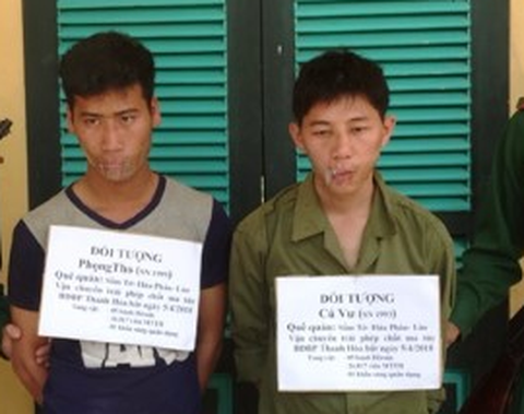 Bắt hai người Lào với 5 bánh heroin và gần 27.000 viên ma túy - Ảnh 1. Bắt hai người Lào với 5 bánh heroin và gần 27.000 viên ma túy - Ảnh 1.
