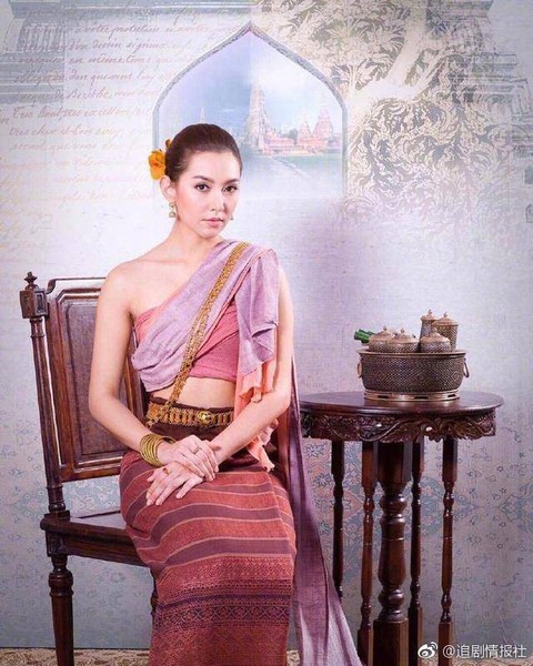 Nhân duyên tiền định và lý do Thủ tướng Thái phải gặp đoàn phim - Ảnh 3. Nhân duyên tiền định và lý do Thủ tướng Thái phải gặp đoàn phim - Ảnh 3.