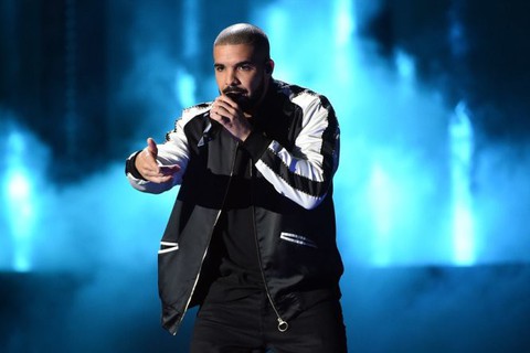 Ngai vàng ở khu ổ chuột với Drake, Cardi, Eminem, Kendrick Lamar - Ảnh 1. Ngai vàng ở khu ổ chuột với Drake, Cardi, Eminem, Kendrick Lamar - Ảnh 1.