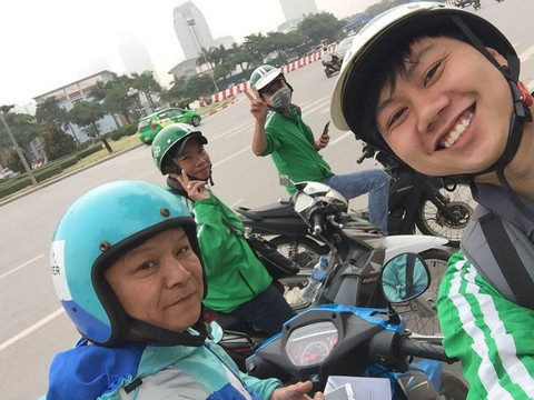 0h ngày 9-4, Uber ngừng hoạt động tại Việt Nam - Ảnh 1. 0h ngày 9-4, Uber ngừng hoạt động tại Việt Nam - Ảnh 1.