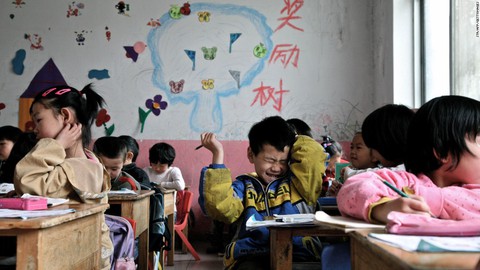 Học thêm ở Trung Quốc sao mà giống Việt Nam đến vậy - Ảnh 2. Học thêm ở Trung Quốc sao mà giống Việt Nam đến vậy - Ảnh 2.