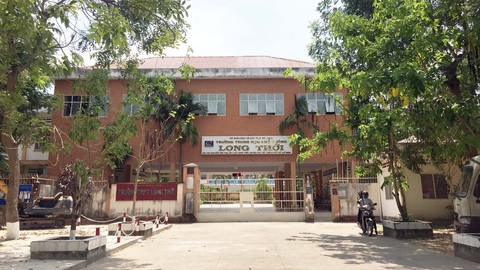 Trường Long Thới tạm đình chỉ cô giáo không giảng bài - Ảnh 1. Trường Long Thới tạm đình chỉ cô giáo không giảng bài - Ảnh 1.