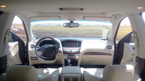 Đánh giá xe Infiniti QX60: xe ông chủ về thăm Công tử… - Ảnh 2. Đánh giá xe Infiniti QX60: xe ông chủ về thăm Công tử… - Ảnh 2.