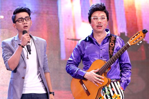 Nghệ sĩ hài Chí Tài: Diễn xong mùa Tết là về với vợ! - Ảnh 2. Nghệ sĩ hài Chí Tài: Diễn xong mùa Tết là về với vợ! - Ảnh 2.