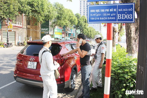 Smart Parking: chưa thông minh! - Ảnh 1. Smart Parking: chưa thông minh! - Ảnh 1.