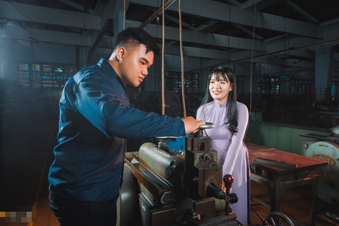 Ảnh kỷ yếu cực ngầu của sinh viên cơ khí - Ảnh 5. Ảnh kỷ yếu cực ngầu của sinh viên cơ khí - Ảnh 5.