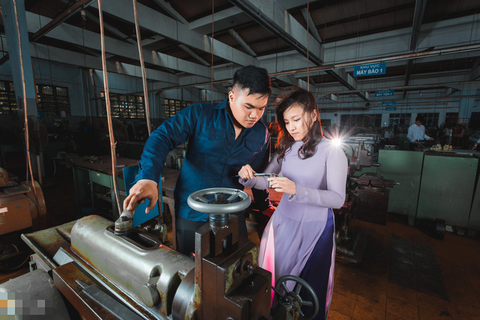 Ảnh kỷ yếu cực ngầu của sinh viên cơ khí - Ảnh 6. Ảnh kỷ yếu cực ngầu của sinh viên cơ khí - Ảnh 6.