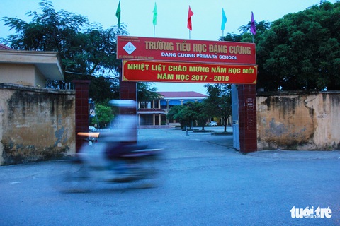 Tạm giam nguyên hiệu trưởng Trường tiểu học Đặng Cương - Ảnh 1. Tạm giam nguyên hiệu trưởng Trường tiểu học Đặng Cương - Ảnh 1.