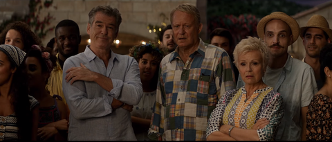 Cher và Meryl Streep tái hợp với Mamma Mia: Here We Go Again - Ảnh 8. Cher và Meryl Streep tái hợp với Mamma Mia: Here We Go Again - Ảnh 8.