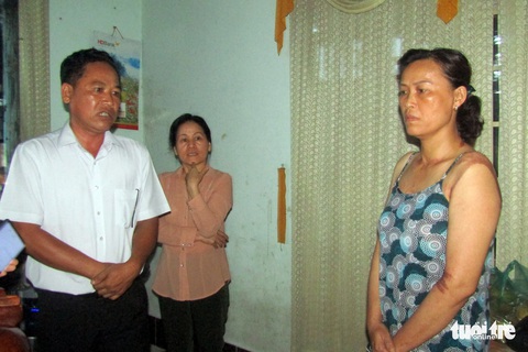 Phường xin lỗi, gia đình có cháu bé bị còng không chấp nhận - Ảnh 1. Phường xin lỗi, gia đình có cháu bé bị còng không chấp nhận - Ảnh 1.