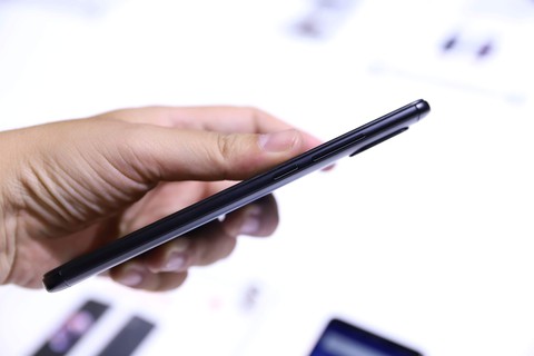 Redmi Note 5: ‘quái kiệt’ phân khúc dưới 5 triệu đồng - Ảnh 3. Redmi Note 5: ‘quái kiệt’ phân khúc dưới 5 triệu đồng - Ảnh 3.