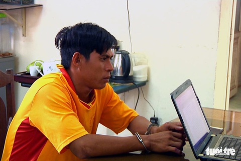 Bắt nghi can giết tình địch rồi bỏ trốn - Ảnh 1. Bắt nghi can giết tình địch rồi bỏ trốn - Ảnh 1.