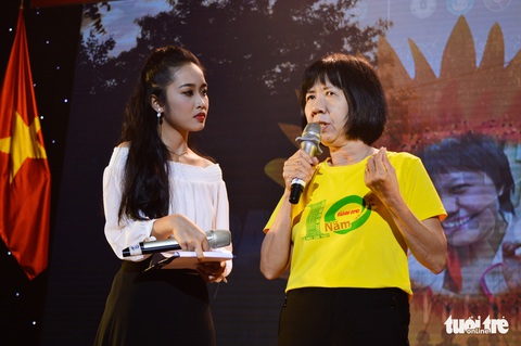 Đêm nhạc từ thiện gây quỹ cùng Ước mơ của Thúy - Ảnh 7. Đêm nhạc từ thiện gây quỹ cùng Ước mơ của Thúy - Ảnh 7.