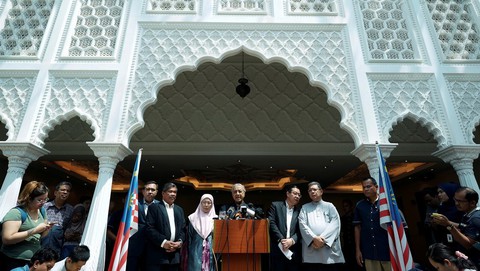 Cơ hội thứ hai của ông Mahathir Mohamad - Ảnh 1. Cơ hội thứ hai của ông Mahathir Mohamad - Ảnh 1.