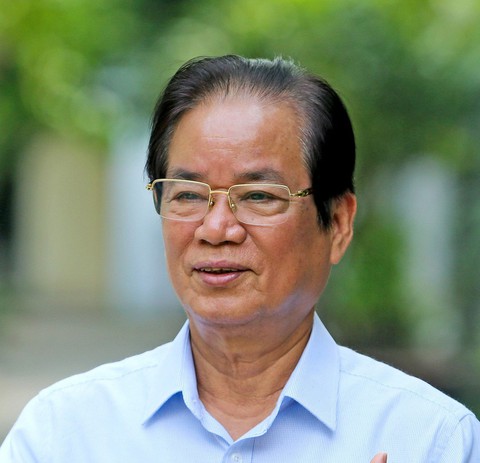 bui-sy-tieu-crop bui-sy-tieu-crop