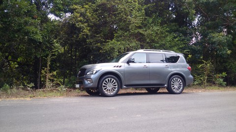 Đánh giá xe Infiniti QX80: có đáng để bỏ ra 6,9 tỉ? - Ảnh 4. Đánh giá xe Infiniti QX80: có đáng để bỏ ra 6,9 tỉ? - Ảnh 4.