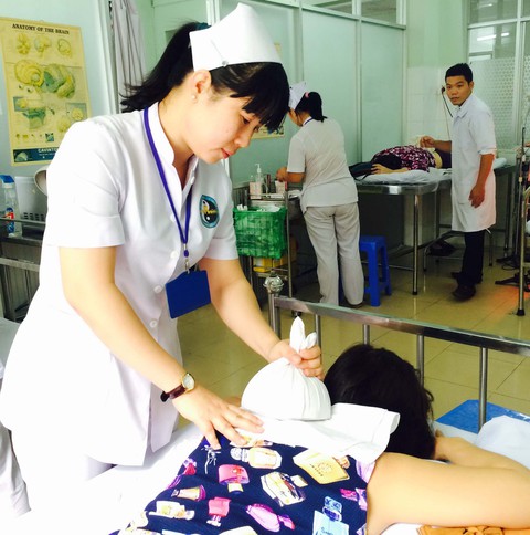 Chữa thoát vị đĩa đệm tại nhà - Ảnh 1. Chữa thoát vị đĩa đệm tại nhà - Ảnh 1.