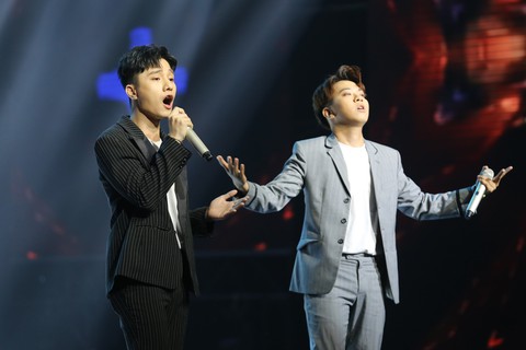 Lộn Xộn Band chiến thắng với Hmmm ở Sing my song mùa 2 - Ảnh 10. Lộn Xộn Band chiến thắng với Hmmm ở Sing my song mùa 2 - Ảnh 10.