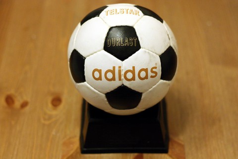 Quả bóng Telstar 18 tại World Cup 2018 ra sao? - Ảnh 13. Quả bóng Telstar 18 tại World Cup 2018 ra sao? - Ảnh 13.