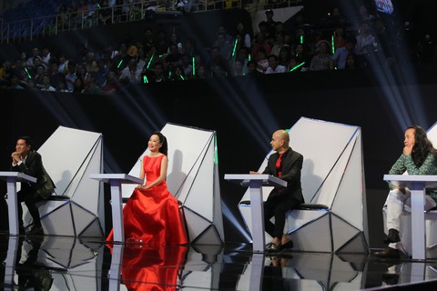 Lộn Xộn Band chiến thắng với Hmmm ở Sing my song mùa 2 - Ảnh 3. Lộn Xộn Band chiến thắng với Hmmm ở Sing my song mùa 2 - Ảnh 3.