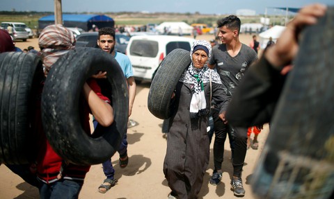 Gần giờ mở cửa sứ quán Mỹ, dân Palestine càng sôi sục căm giận - Ảnh 5. Gần giờ mở cửa sứ quán Mỹ, dân Palestine càng sôi sục căm giận - Ảnh 5.