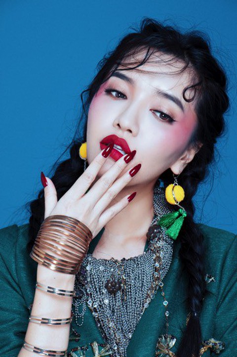 Bích Phương: bỗng một ngày nổi loạn thì chắc sẽ thú vị đấy - Ảnh 1. Bích Phương: bỗng một ngày nổi loạn thì chắc sẽ thú vị đấy - Ảnh 1.