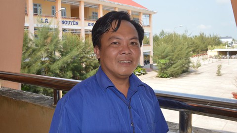 Thầy giáo say mê văn hóa dân gian - Ảnh 1. Thầy giáo say mê văn hóa dân gian - Ảnh 1.