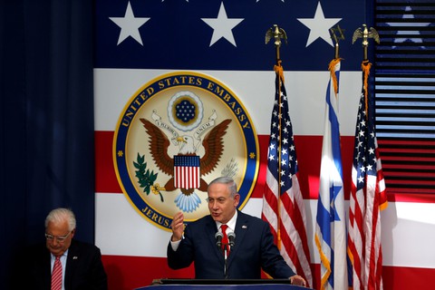 Ông Trump được ca tụng ngất trời ở Jerusalem - Ảnh 1. Ông Trump được ca tụng ngất trời ở Jerusalem - Ảnh 1.