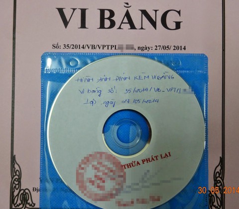 Miễn nhiệm thừa phát lại sai phạm gây khiếu kiện phức tạp - Ảnh 1. Miễn nhiệm thừa phát lại sai phạm gây khiếu kiện phức tạp - Ảnh 1.