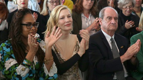 Dưới sức ép của Cate Blanchett, Cannes cam kết tôn trọng phụ nữ - Ảnh 3. Dưới sức ép của Cate Blanchett, Cannes cam kết tôn trọng phụ nữ - Ảnh 3.