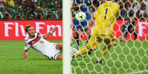 Người giúp Đức vô địch World Cup 2014 không được dự World Cup 2018 - Ảnh 2. Người giúp Đức vô địch World Cup 2014 không được dự World Cup 2018 - Ảnh 2.
