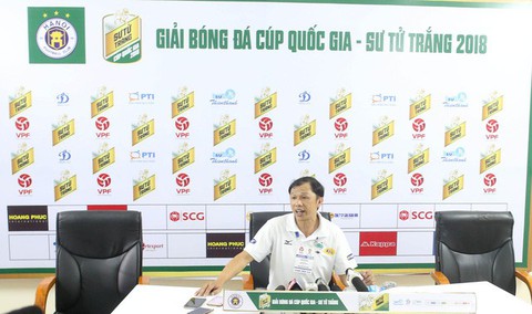 HLV Dương Minh Ninh tiếc vì HAGL không vào chung kết - Ảnh 1. HLV Dương Minh Ninh tiếc vì HAGL không vào chung kết - Ảnh 1.