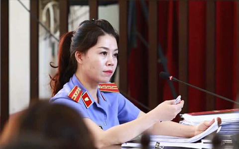 Vụ án chạy thận: Bác sĩ Hoàng Công Lương dùng quyền im lặng - Ảnh 2. Vụ án chạy thận: Bác sĩ Hoàng Công Lương dùng quyền im lặng - Ảnh 2.