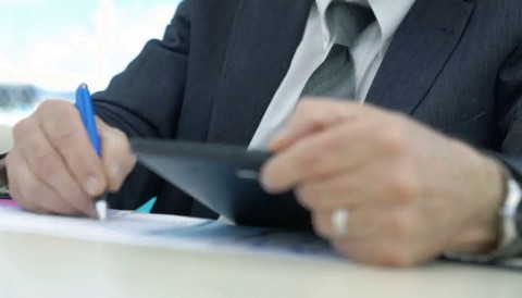 Cần thanh tra vụ giáo sư ngôn ngữ bị tố đạo văn của... học trò - Ảnh 1. Cần thanh tra vụ giáo sư ngôn ngữ bị tố đạo văn của... học trò - Ảnh 1.