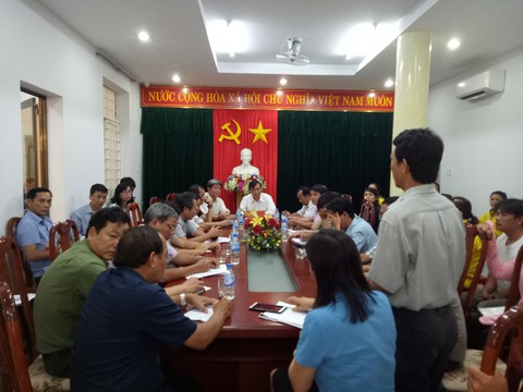 Công ty nợ lương, nợ bảo hiểm, công nhân đổ ra đường cầu cứu - Ảnh 2. Công ty nợ lương, nợ bảo hiểm, công nhân đổ ra đường cầu cứu - Ảnh 2.