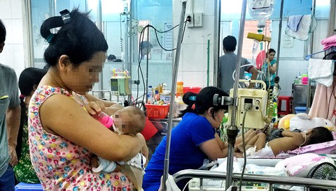 Trẻ táo bón cần điều trị sớm - Ảnh 1. Trẻ táo bón cần điều trị sớm - Ảnh 1.