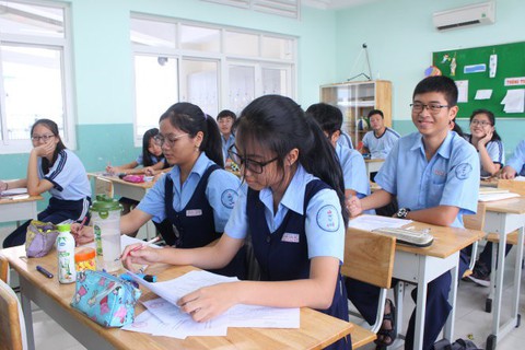 Căng thẳng ôn thi vào lớp 10 trước giờ G - Ảnh 1. Căng thẳng ôn thi vào lớp 10 trước giờ G - Ảnh 1.