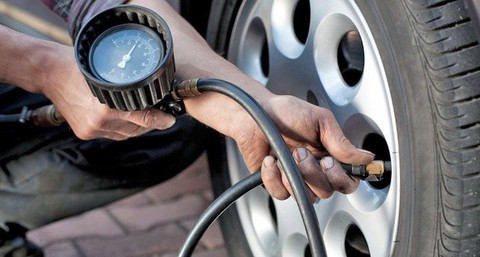 Kinh nghiệm bảo dưỡng ô tô mùa nắng nóng - Ảnh 2. Kinh nghiệm bảo dưỡng ô tô mùa nắng nóng - Ảnh 2.