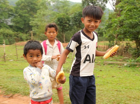 Ổ bánh mì nơi biên giới - Ảnh 3. Ổ bánh mì nơi biên giới - Ảnh 3.